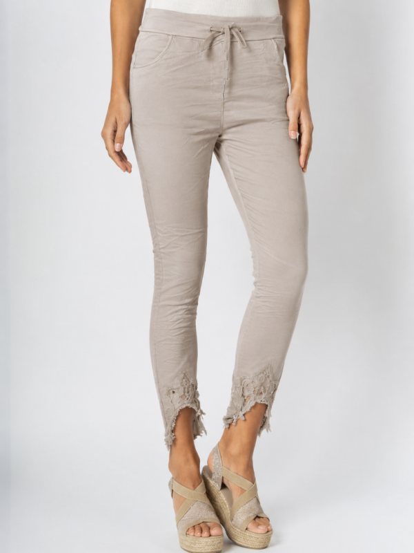 Sequin Star Raw Edge Jegging